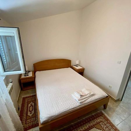 Apartamento Apartman Slavica Kotor Exterior foto