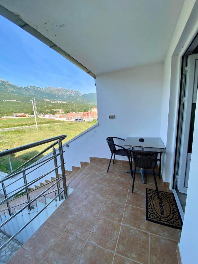 Apartamento Apartman Slavica Kotor Exterior foto